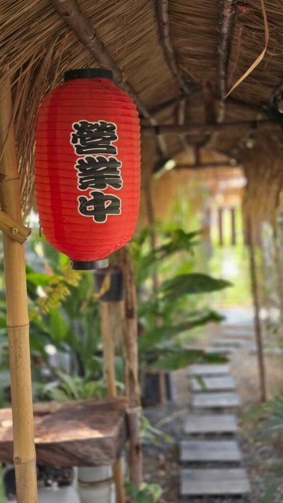 487494152_1069416218554382_8173243103325174850_n-577x1024 รีวิวร้านกาแฟ "ร้านสบายอารมณ์" - สวรรค์ของคนรักกาแฟและธรรมชาติ