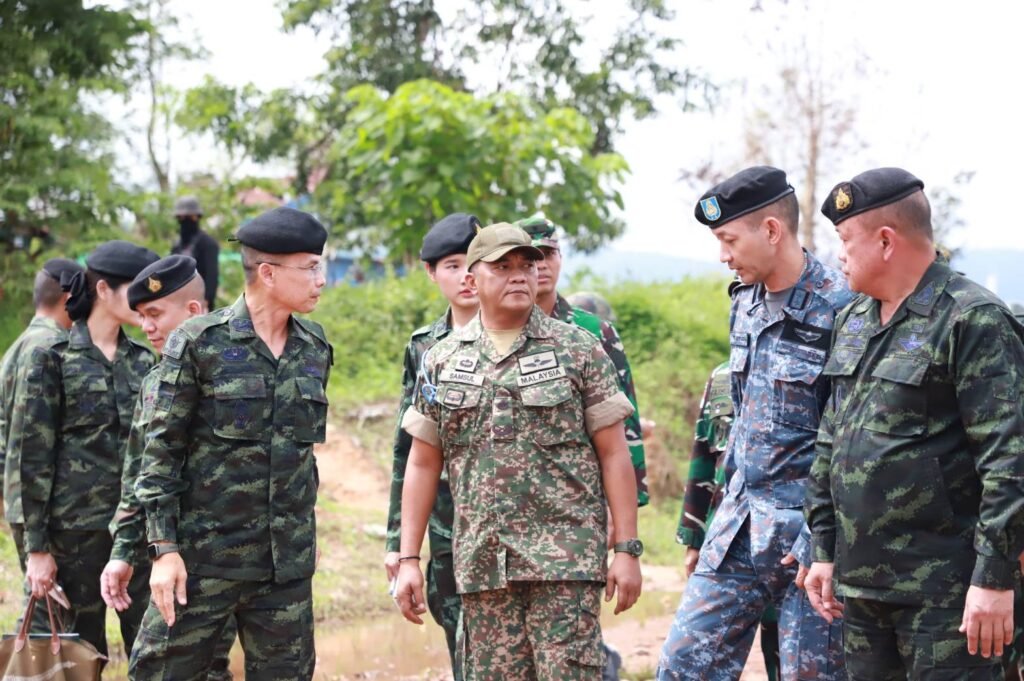534851801_1075674801412196_4151477132312212736_n-1024x681 คณะผู้สังเกตการณ์ชั่วคราว IOT ตรวจเยี่ยมช่องอานม้า เผยร่องรอยความเสียหายจากเหตุปะทะ