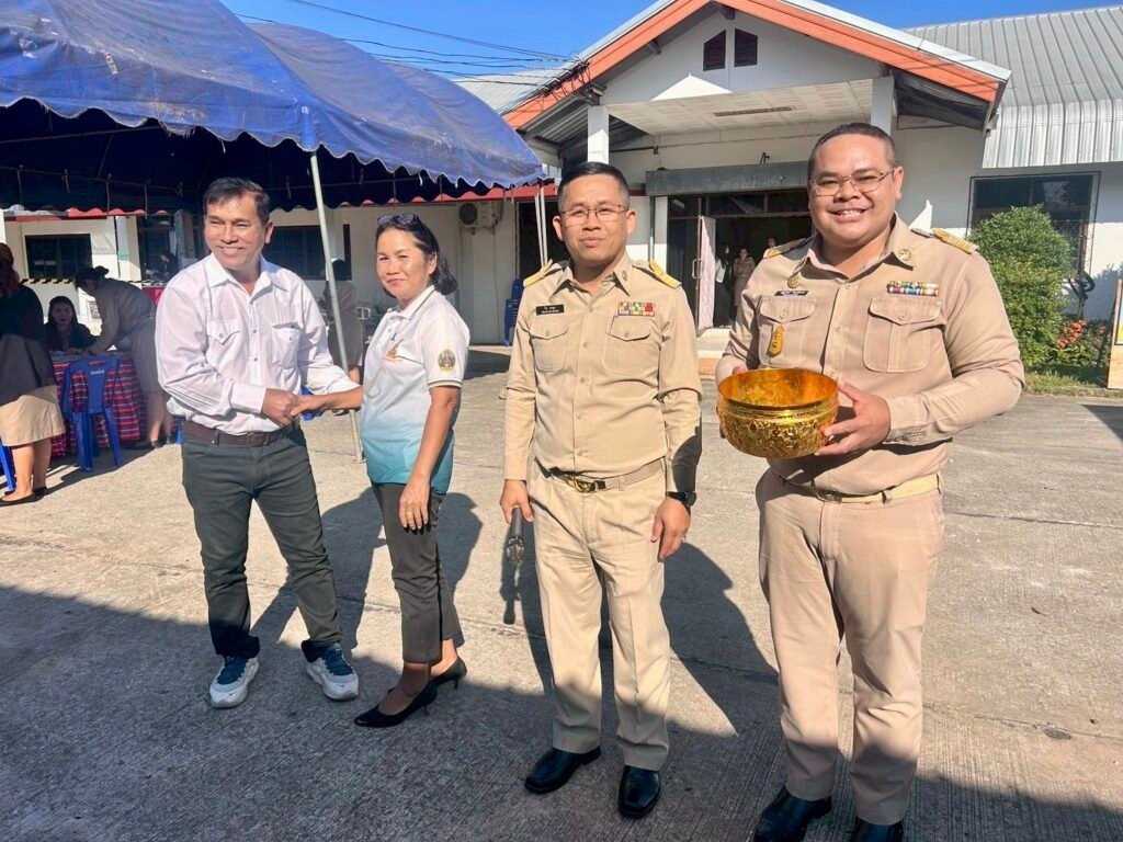 400026-1024x768 สุรินทร์ เริ่มรับสมัครเลือกตั้งนายก อบต. และสมาชิกอบต.วันแรก ราบรื่นทุกพื้นที่