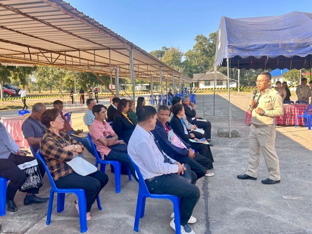 400027-1024x768 สุรินทร์ เริ่มรับสมัครเลือกตั้งนายก อบต. และสมาชิกอบต.วันแรก ราบรื่นทุกพื้นที่