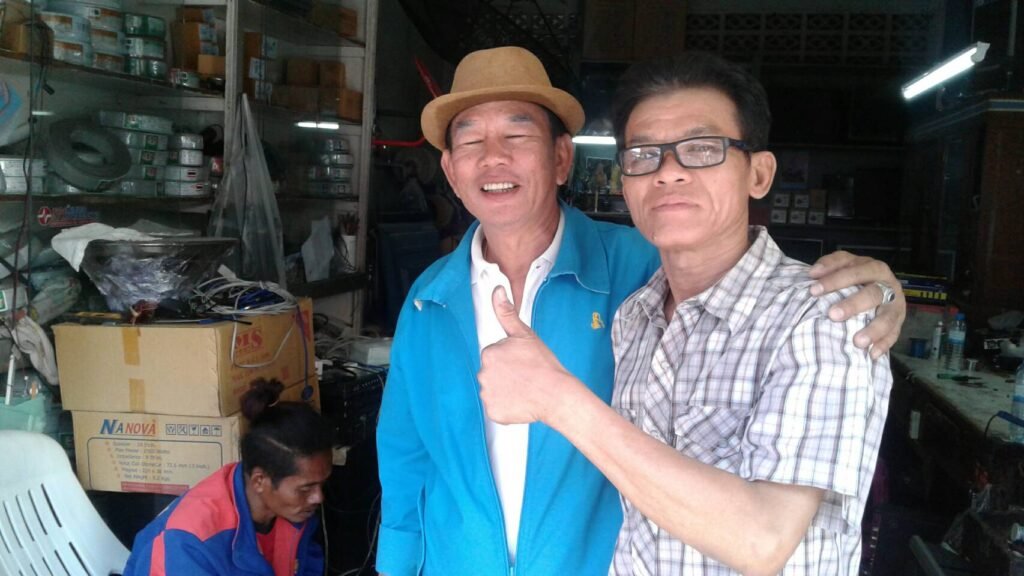 1547552294174_0-1024x576 "ภูมิสิน การะเวก" ปชป. สุรินทร์ เขต 5 (เบอร์ 6) ทุ่มสุดตัว! ผนึกกำลังชนชั้นกลาง-อนุรักษ์นิยม หนุน "อภิสิทธิ์" นั่งนายกฯ ปราบทุนเทา