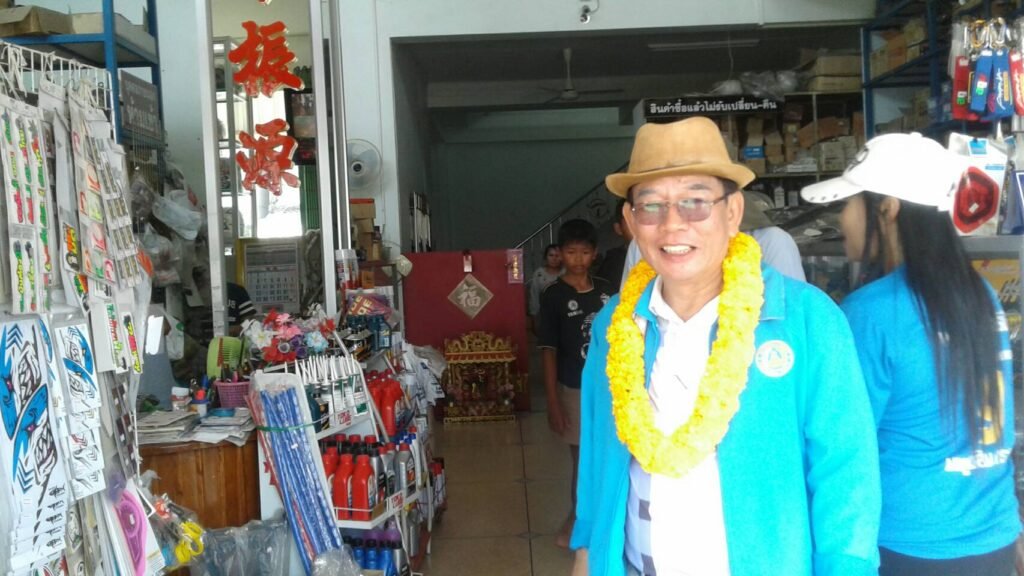 1552190903472_0-1024x576 "ภูมิสิน การะเวก" ปชป. สุรินทร์ เขต 5 (เบอร์ 6) ทุ่มสุดตัว! ผนึกกำลังชนชั้นกลาง-อนุรักษ์นิยม หนุน "อภิสิทธิ์" นั่งนายกฯ ปราบทุนเทา